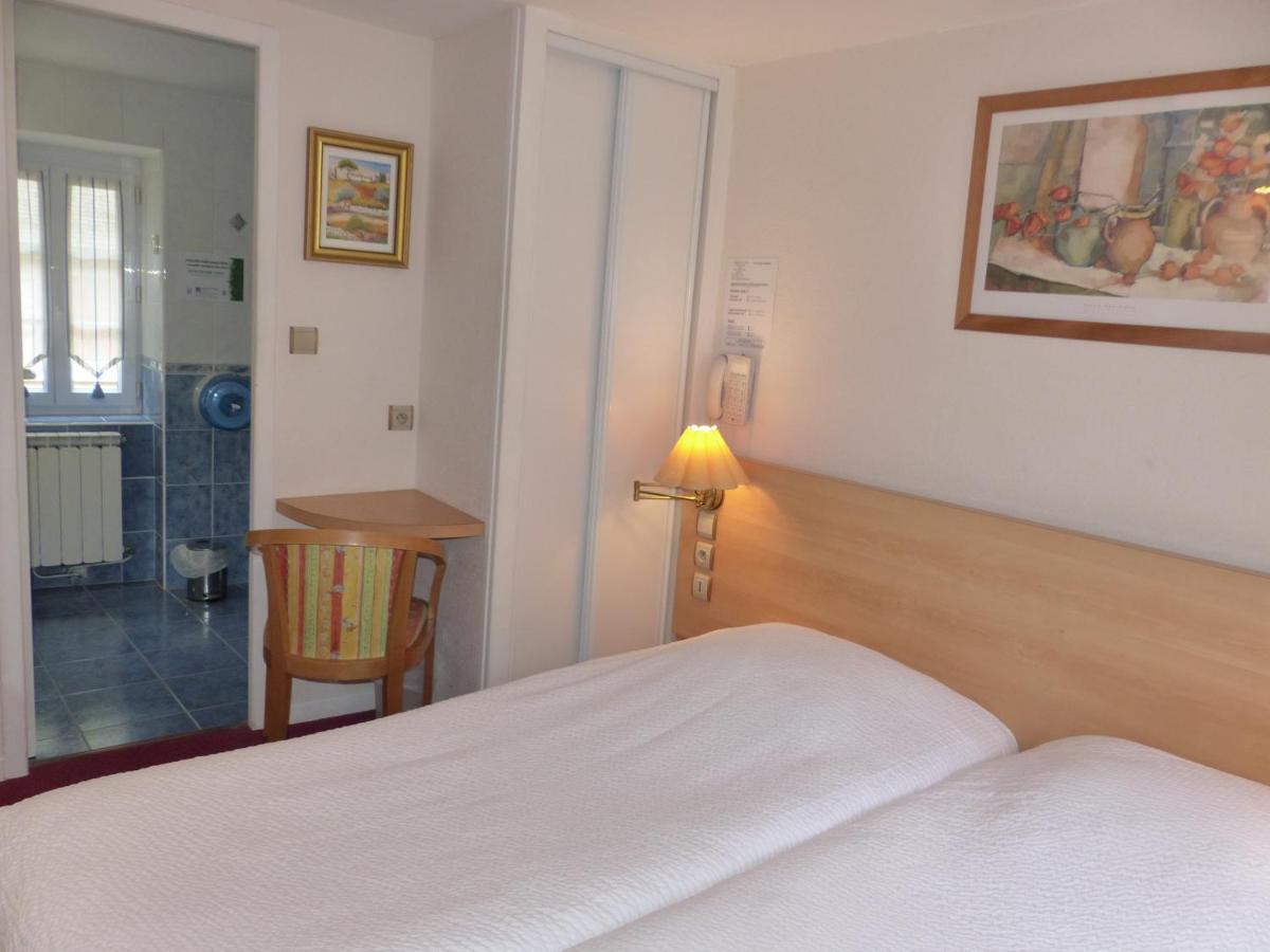 Hotel Logis Auberge De L'Isard Saint-Lary  Luaran gambar