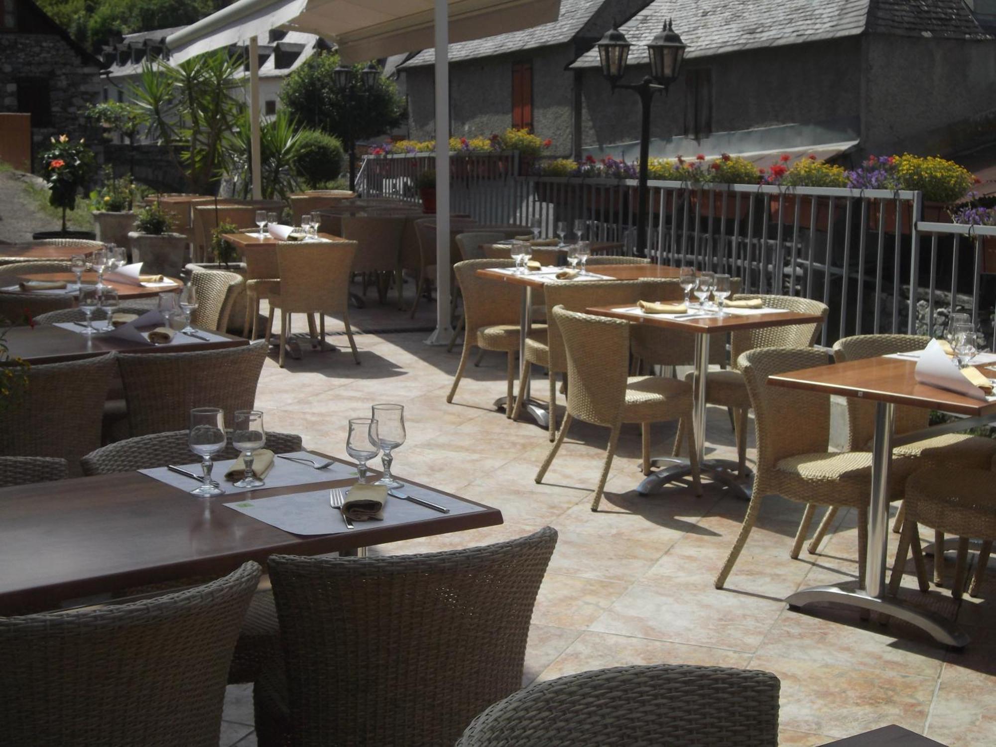 Hotel Logis Auberge De L'Isard Saint-Lary  Luaran gambar