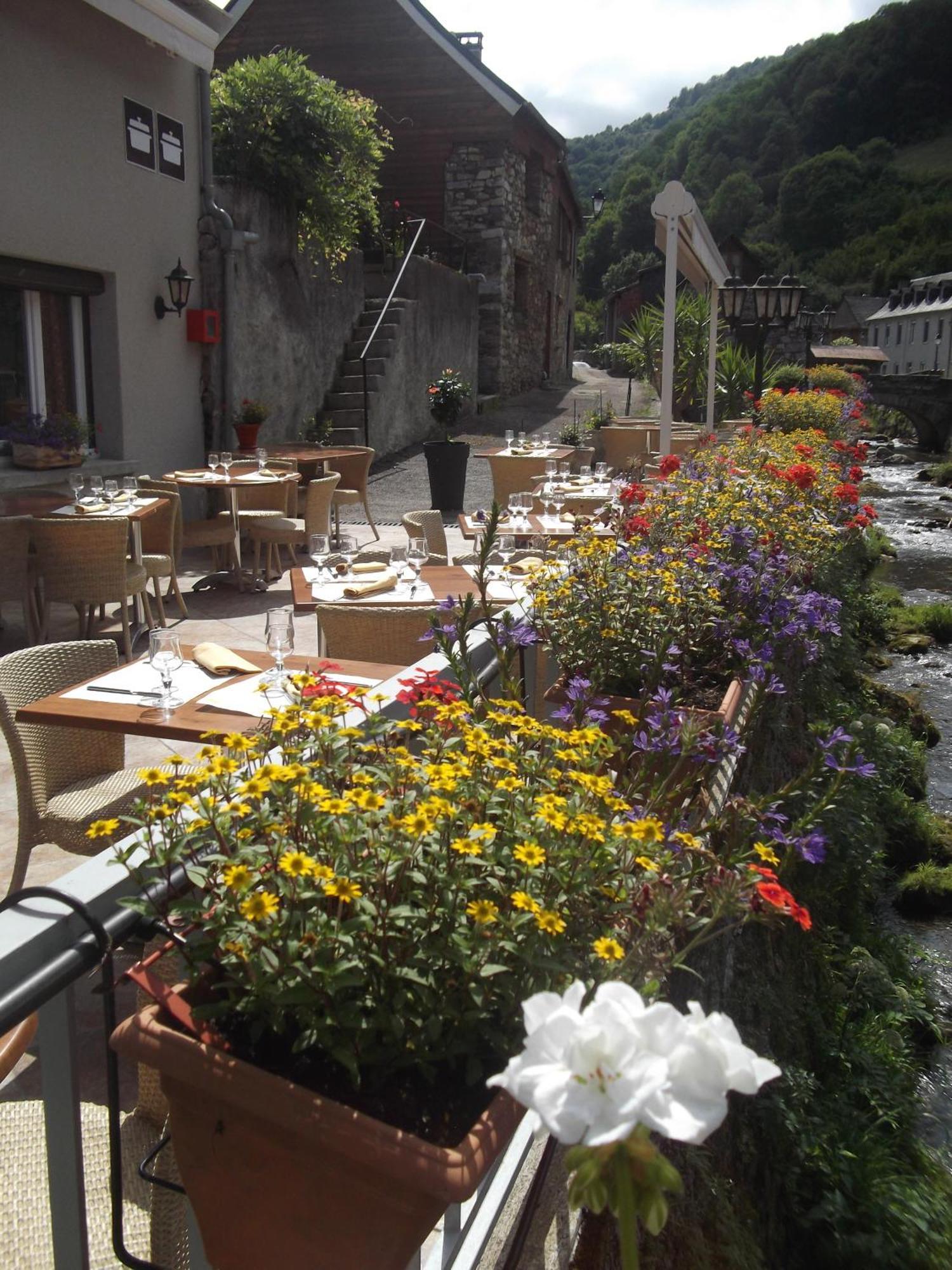Hotel Logis Auberge De L'Isard Saint-Lary  Luaran gambar